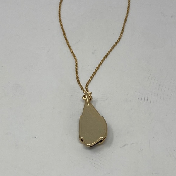 Stunning Black & Gold Pendant Necklace - Picture 6 of 7